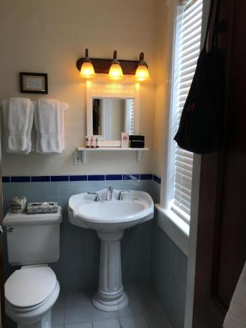 Avalon Bed and Breakfast